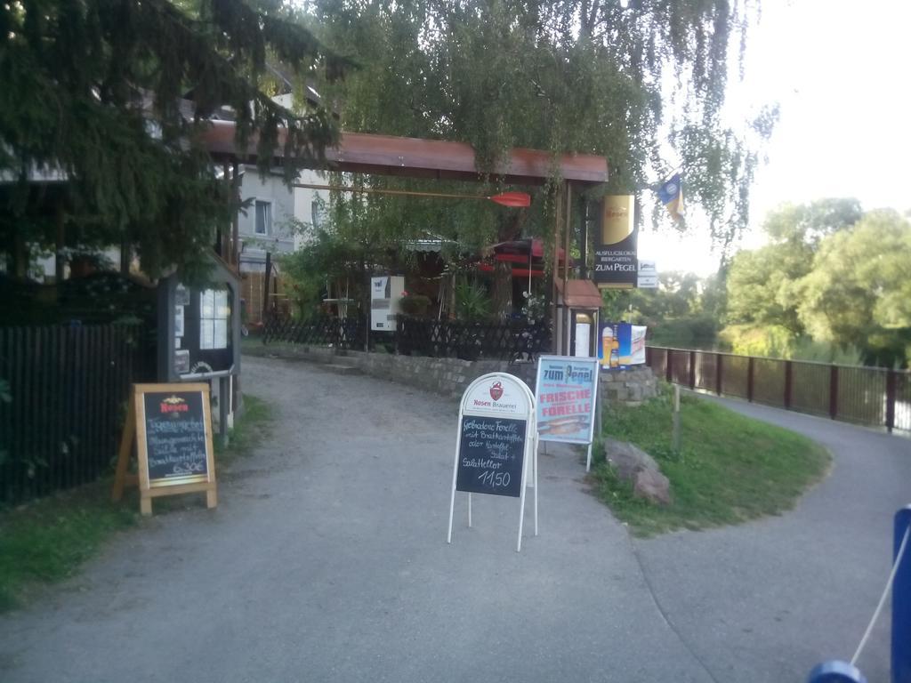 Pension Gasthaus Zum Pegel Naumburg  Esterno foto