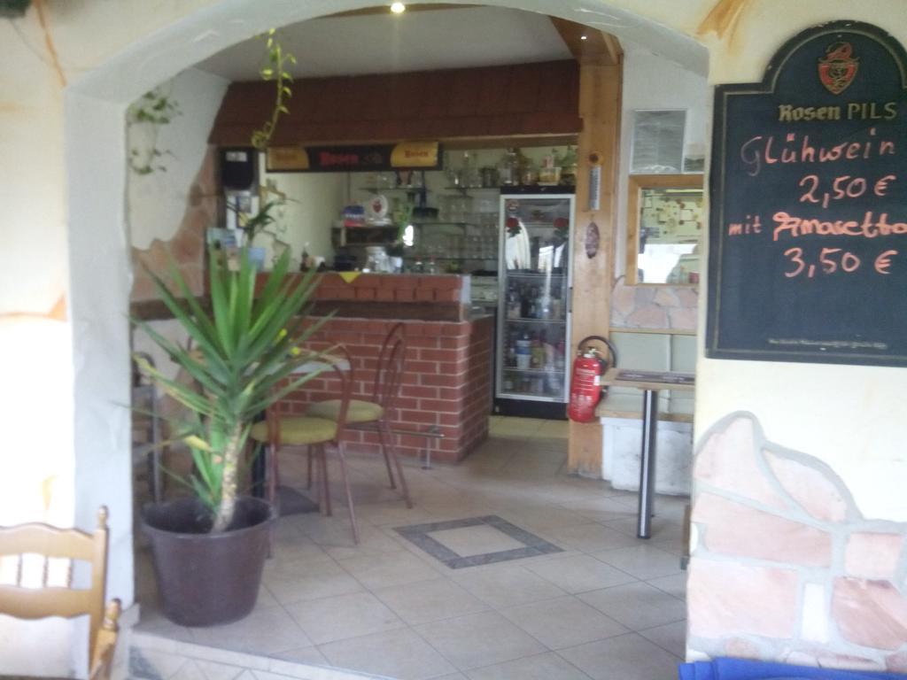 Pension Gasthaus Zum Pegel Naumburg  Esterno foto